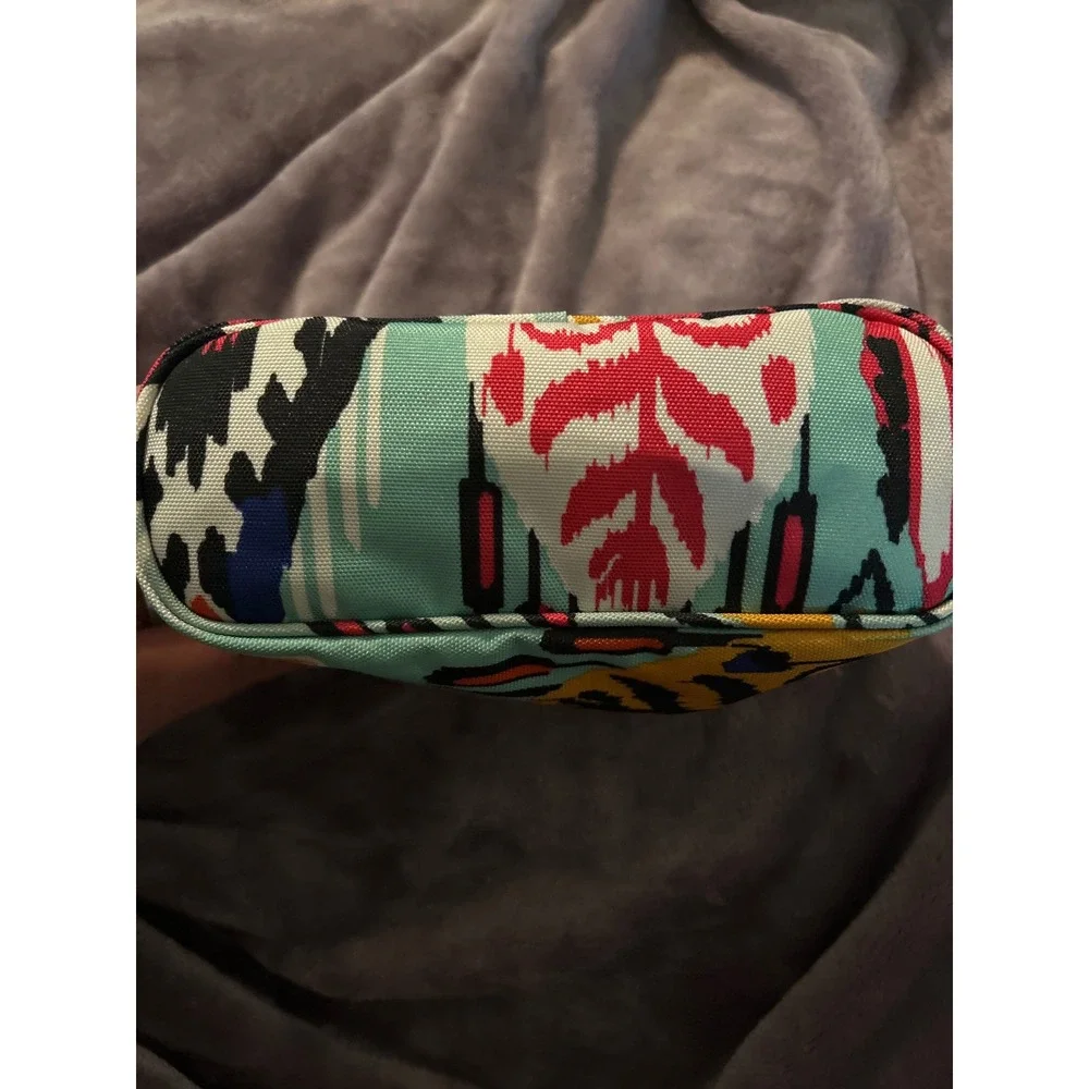 Vera Bradley Zip Up Make Up Pouch Colorful‎ Pattern